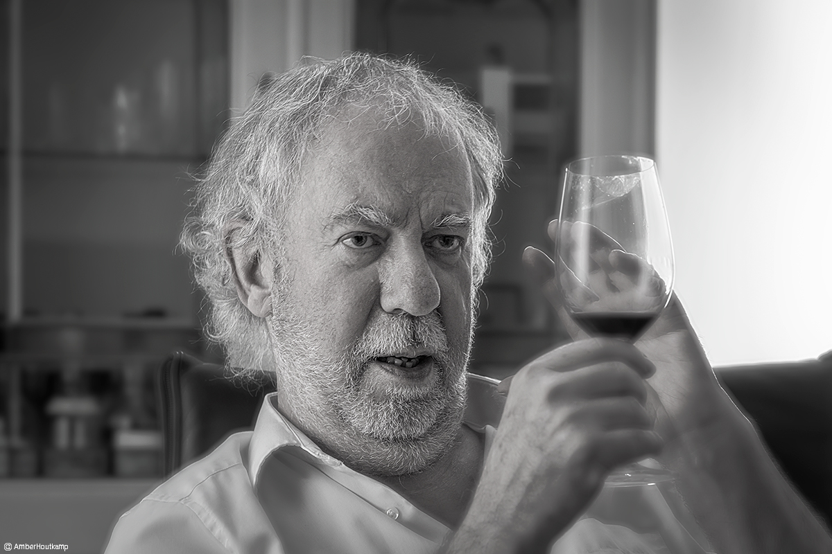 023_13-01_AH8_2899_w