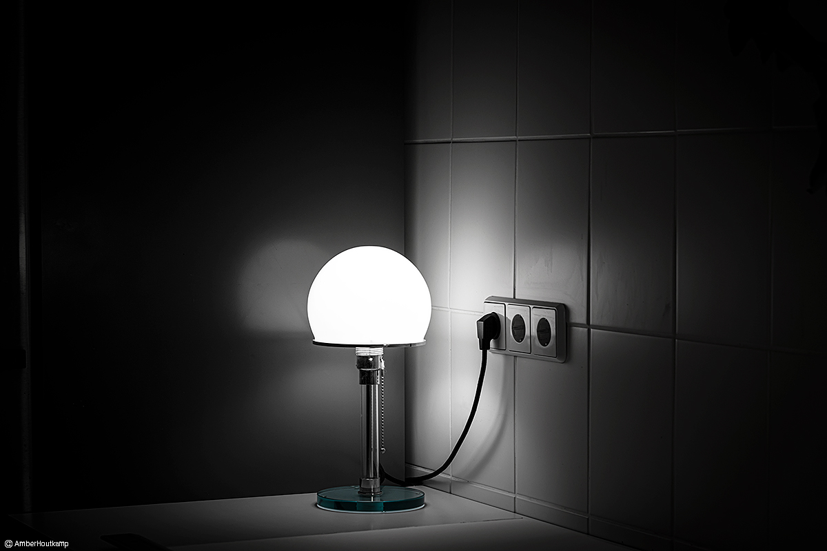 023_17-01_AH8_2925_w