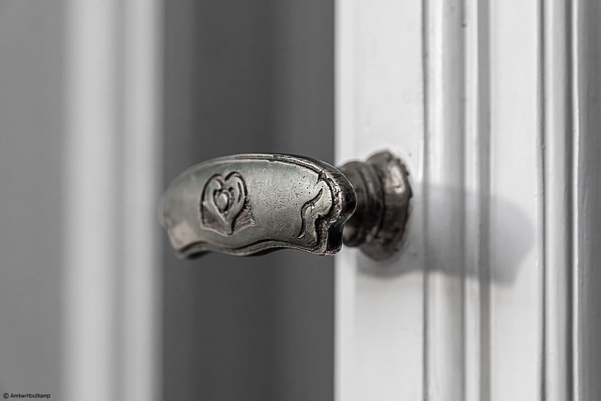 023_30-01_AH8_3021_w