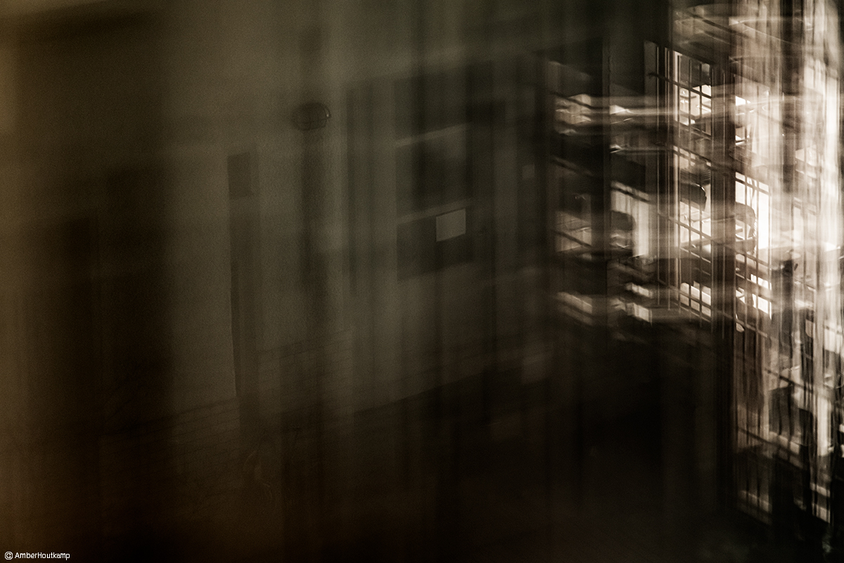 023_17_03_AH8_3411_bw_w