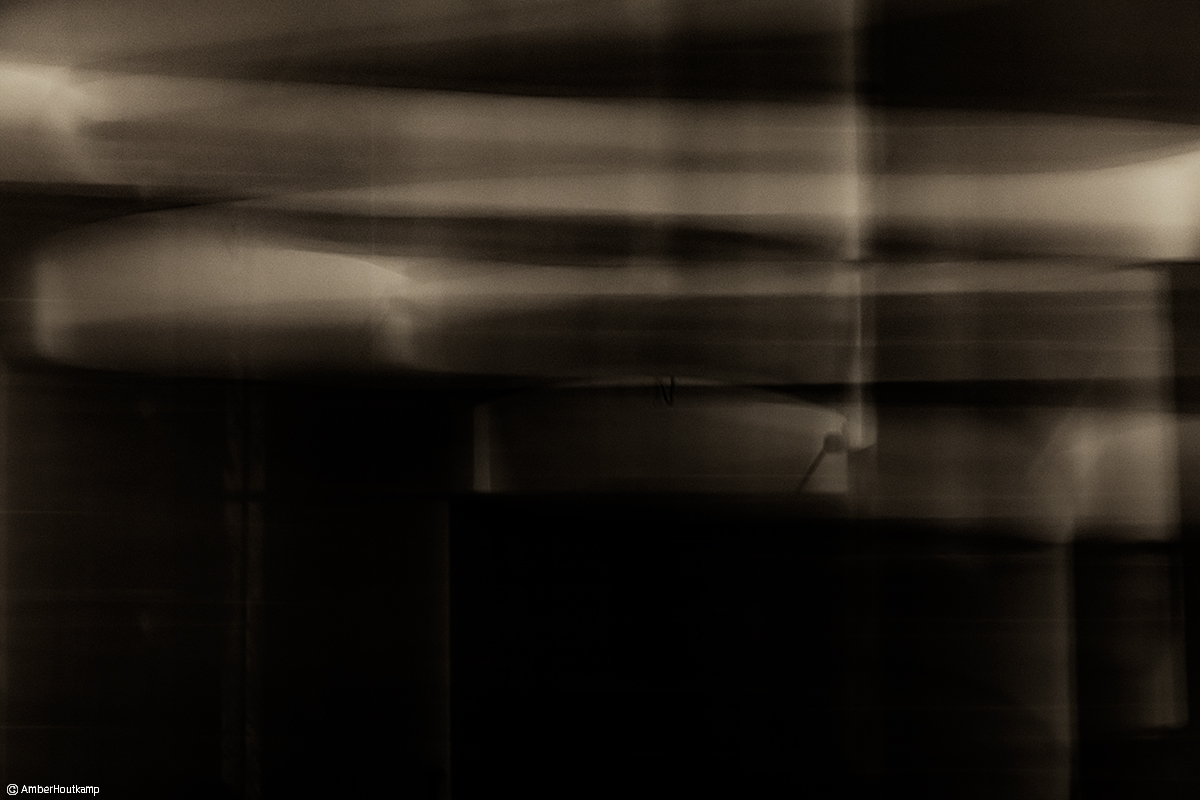 023_18_03_AH8_3413_bw_w