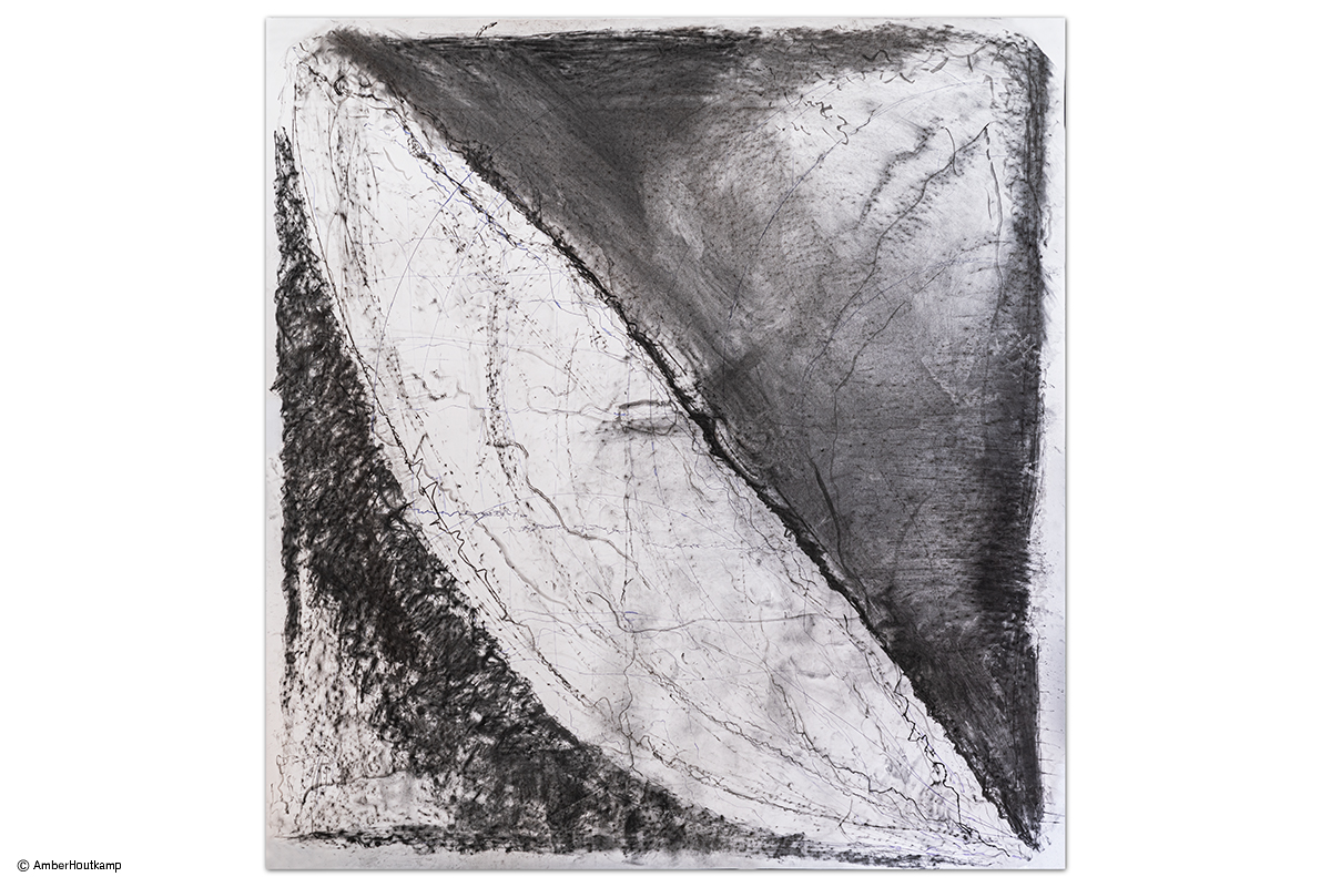 d002_01_B85_1434_125x135_w