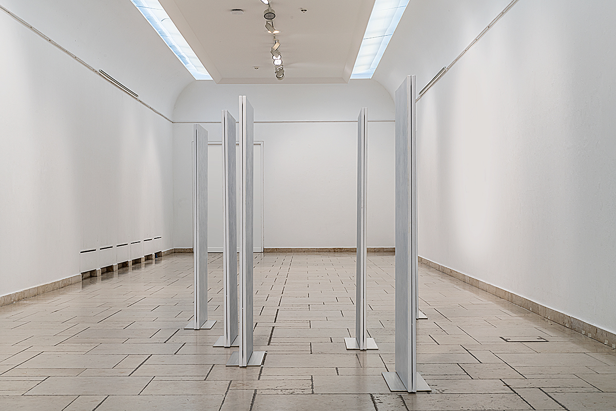 p_012_line_02 p_012_line_02